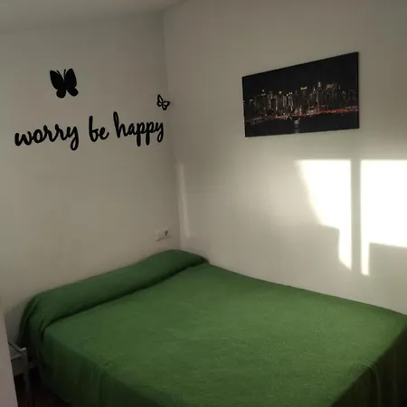 Atico En Centro Historico De Apartmán Màlaga